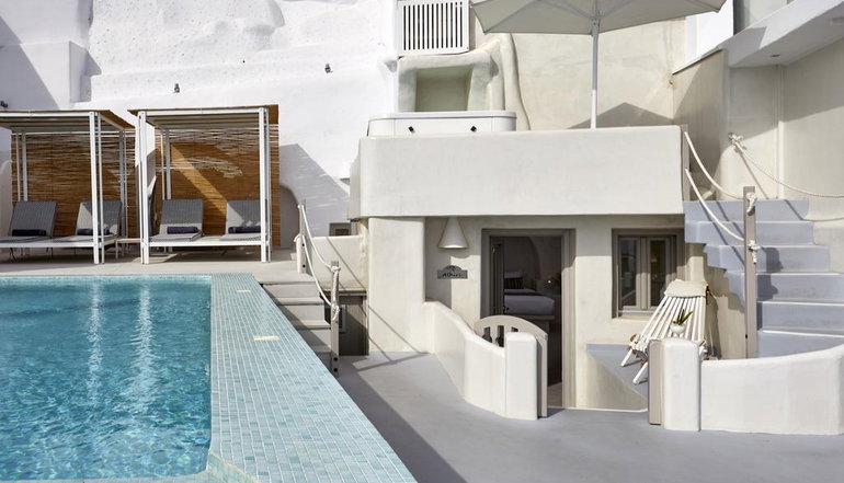 5* Filotera Suites Santorini