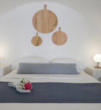 5* Filotera Suites Santorini