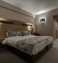 5* Grand Meteora Hotel