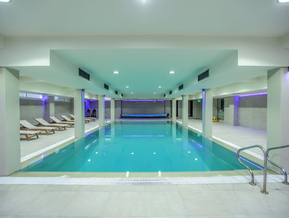 5* Grand Meteora Hotel