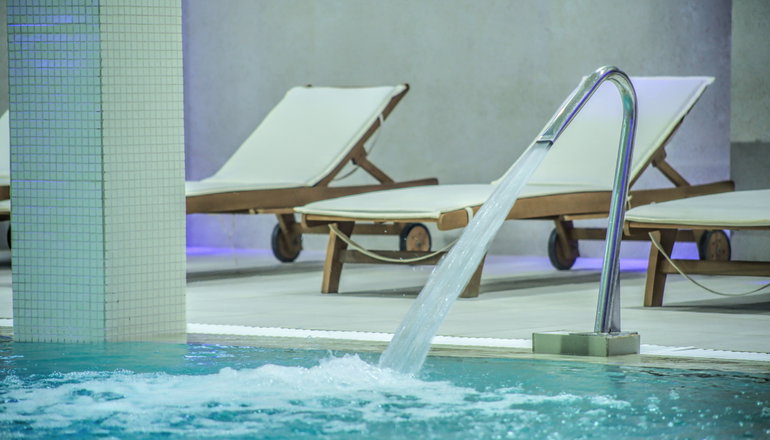 5* Grand Meteora Hotel
