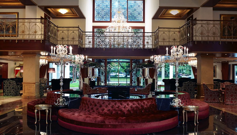 5* Grand Serai Hotel