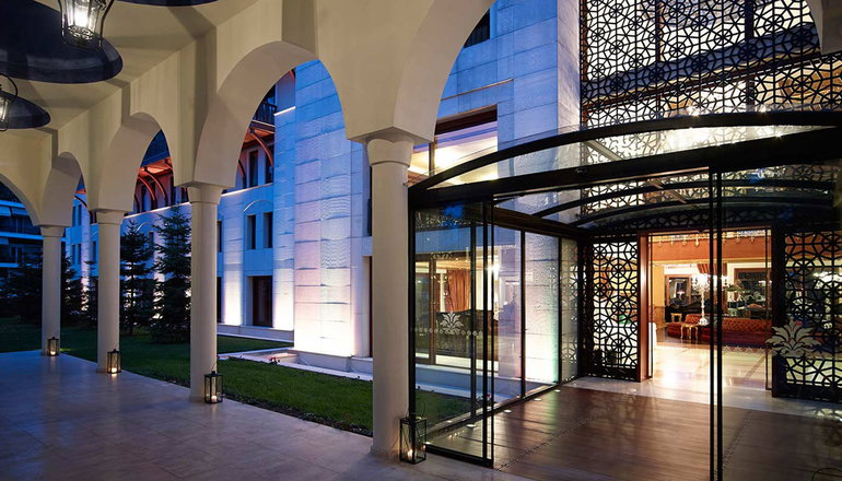 5* Grand Serai Hotel