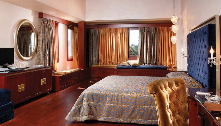 5* Grand Serai Hotel