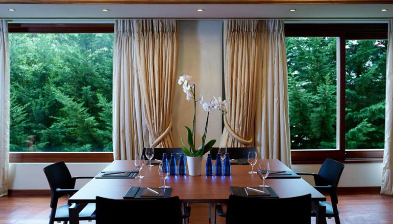 5* Grand Serai Hotel
