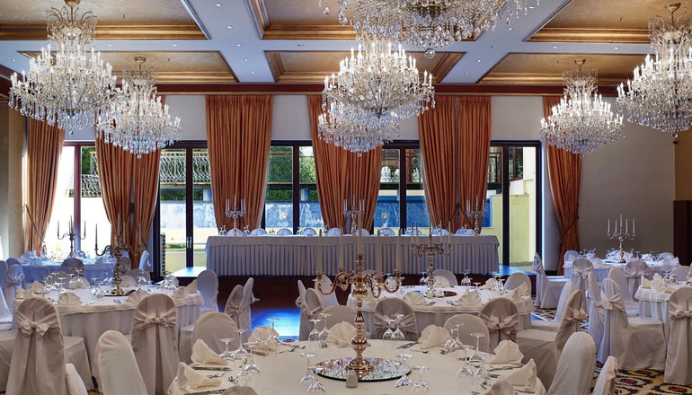 5* Grand Serai Hotel
