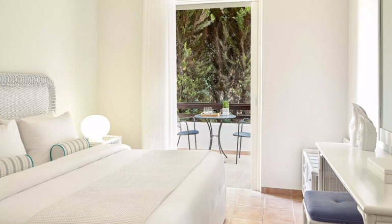 4* Grecotel Pella Beach Hotel