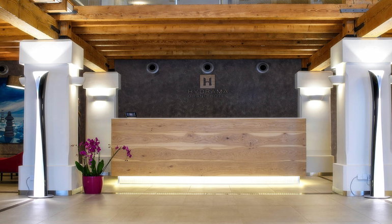 5* HYDRAMA GRAND HOTEL