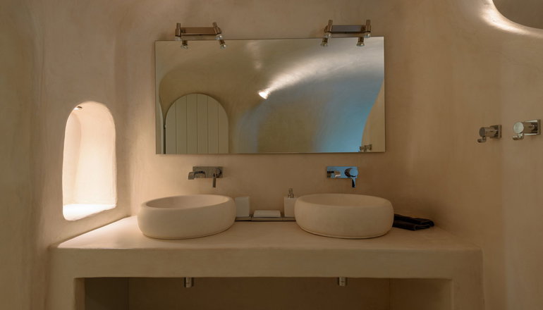 5* Kapari Natural Resort Santorini