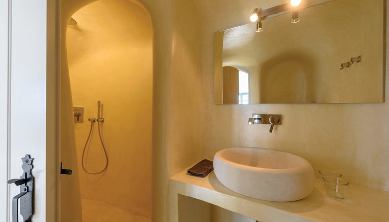 5* Kapari Natural Resort Santorini