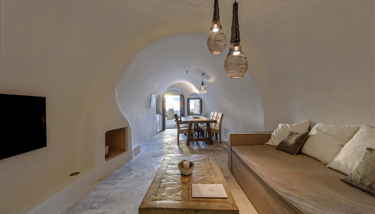 5* Kapari Natural Resort Santorini