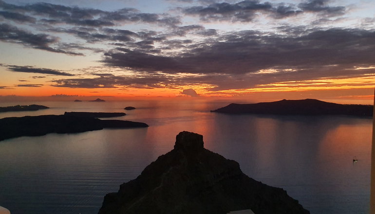 5* Kapari Natural Resort Santorini
