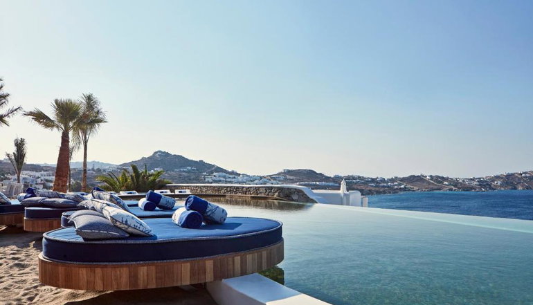 5* Katikies Mykonos, The Leading Hotels of the World