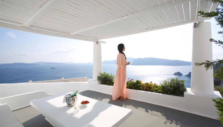 5* Katikies Santorini - The Leading Hotels of the World