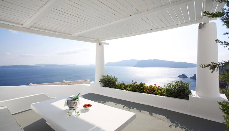 5* Katikies Santorini - The Leading Hotels of the World