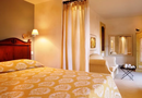 5* Le Convivial Luxury Suites & Spa
