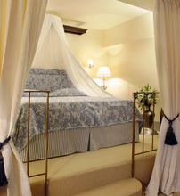 5* Le Convivial Luxury Suites & Spa
