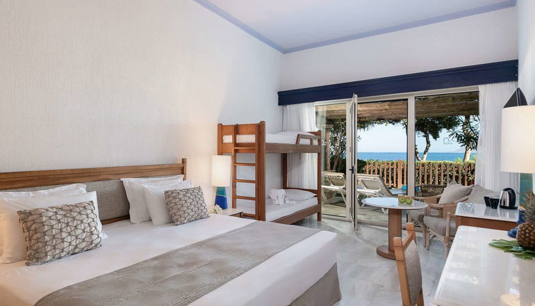 5* Leptos Panorama Hotel