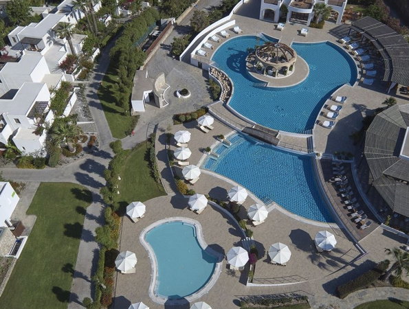 5* Lindian Village Resort