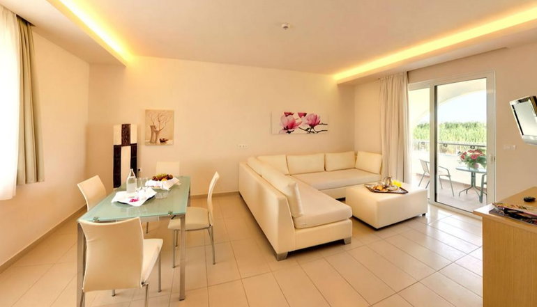 5* Afandou Bay Resort Suites