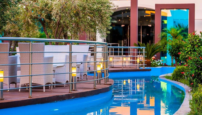 5* Afandou Bay Resort Suites