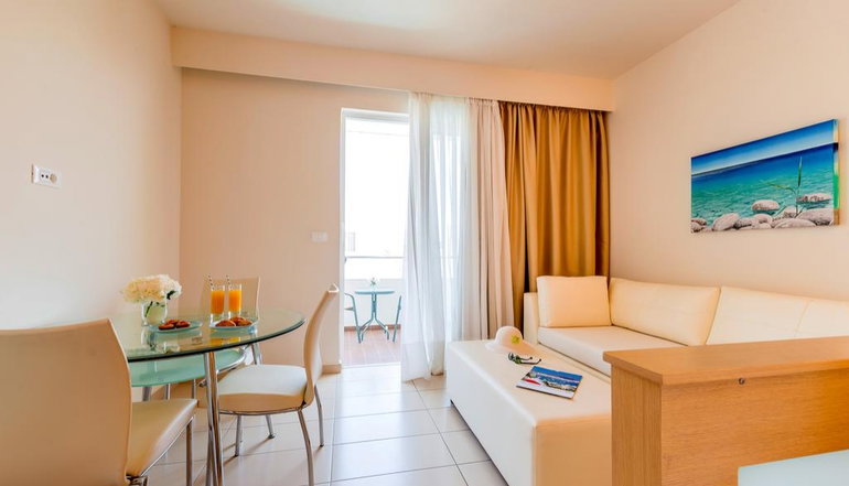 5* Afandou Bay Resort Suites