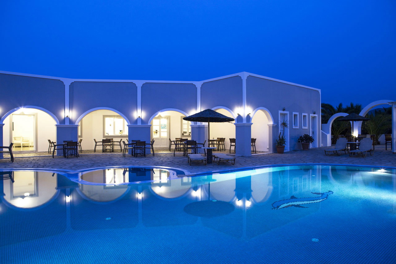5* Maistros Village Hotel - Καρτεράδος, Σαντορίνη