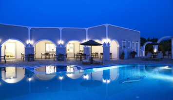 5* Maistros Village Hotel - Καρτεράδος, Σαντορίνη