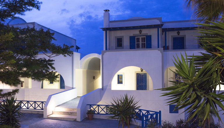 5* Maistros Village Hotel - Καρτεράδος, Σαντορίνη