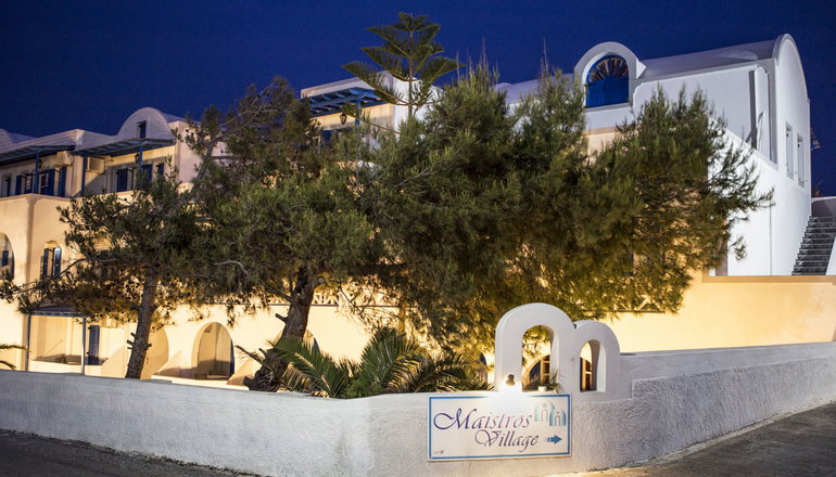 5* Maistros Village Hotel - Καρτεράδος, Σαντορίνη