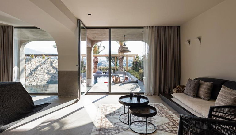5* Minos Palace hotel & suites