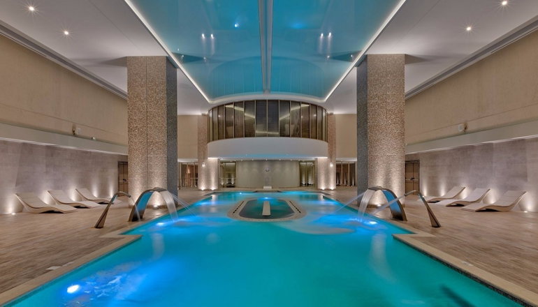 5* Miraggio Thermal Spa Resort