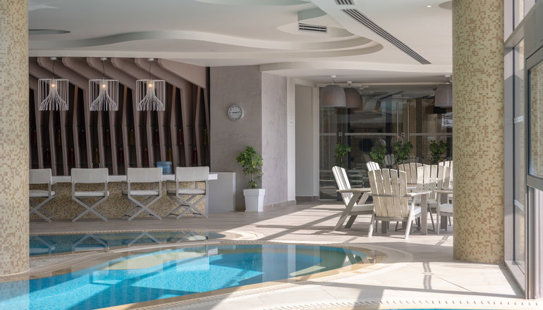 5* Miraggio Thermal Spa Resort