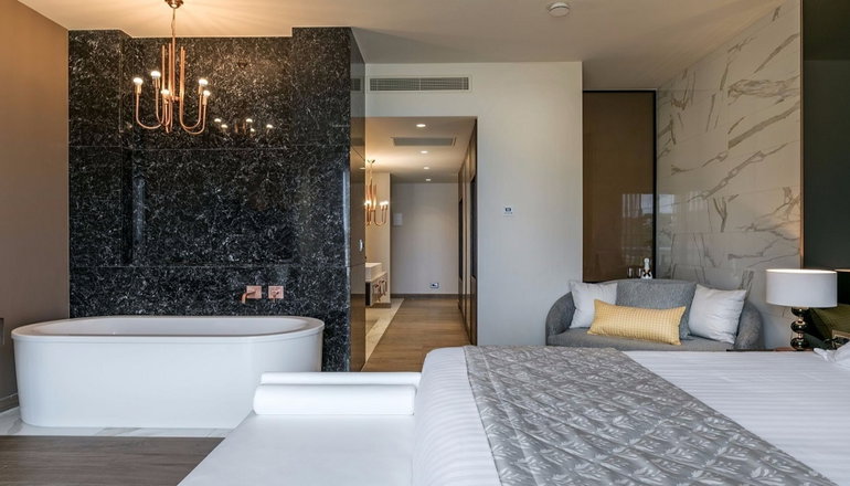 5* Miraggio Thermal Spa Resort
