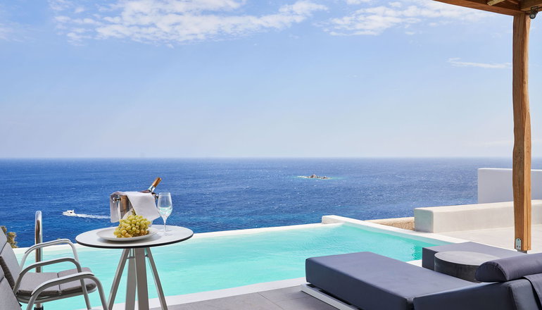 5* Radisson Blu Euphoria Resort