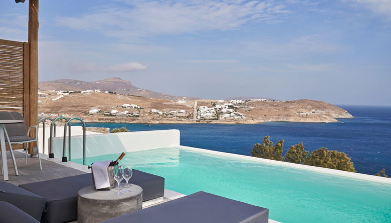 5* Radisson Blu Euphoria Resort