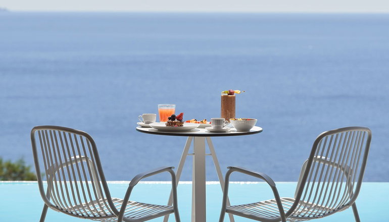 5* Radisson Blu Euphoria Resort