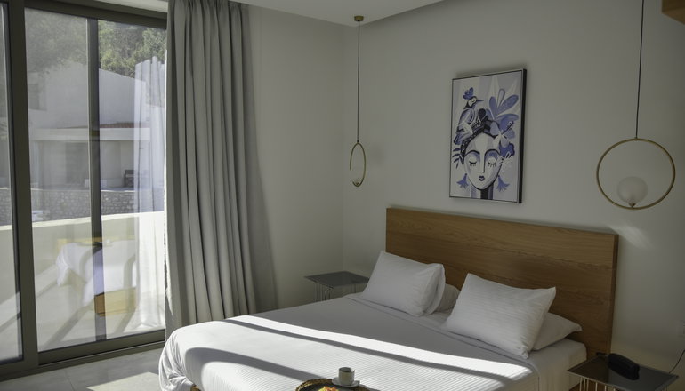 5* Mythical Coast Wellness Retreat