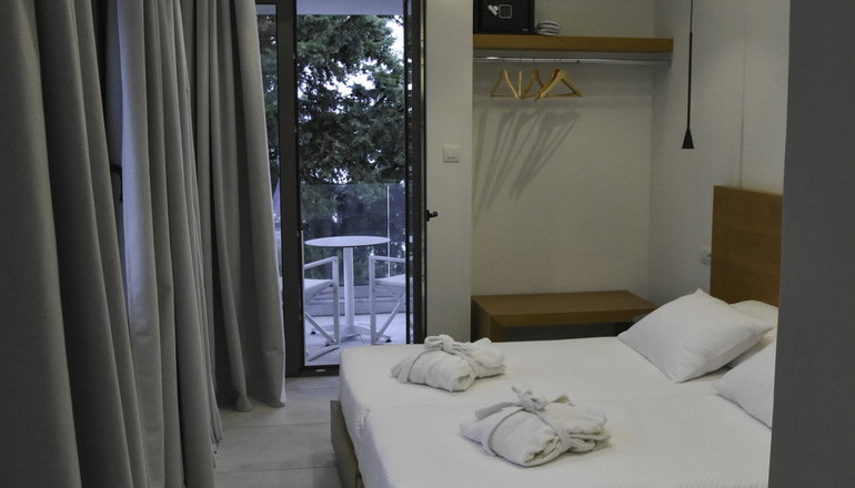5* Mythical Coast Wellness Retreat