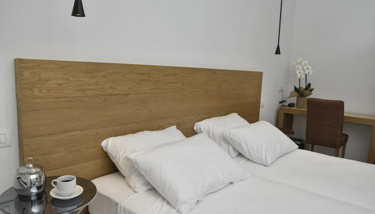 5* Mythical Coast Wellness Retreat