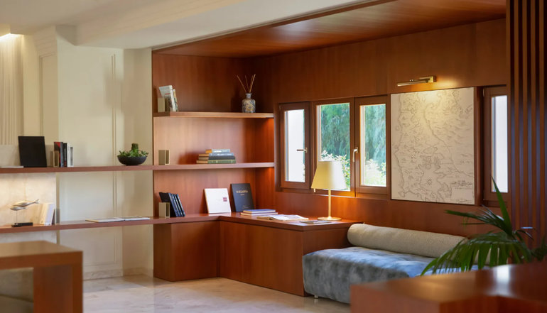 5* Negroponte Resort