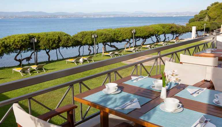 5* Negroponte Resort