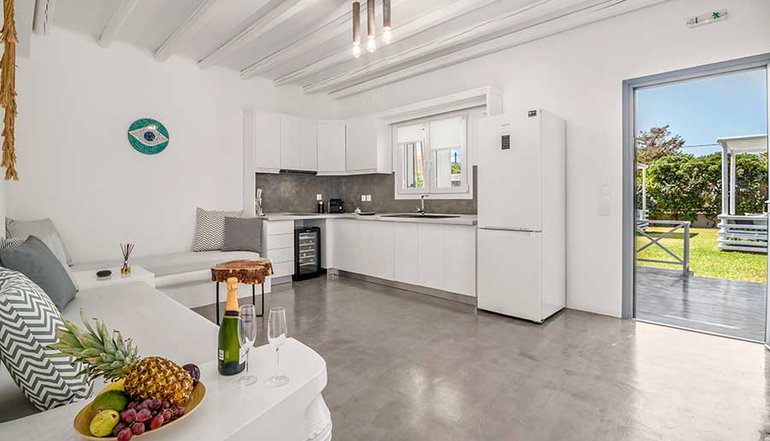 5* Ow Andros Luxury Suites