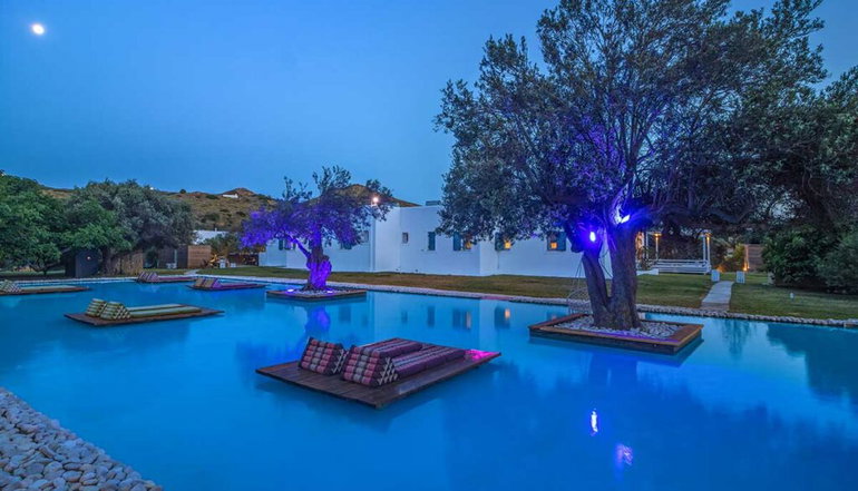 5* Ow Andros Luxury Suites