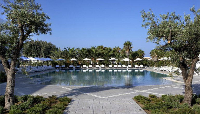 5* Pelagos Suites Hotel