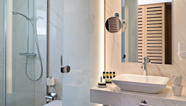 5* Pilot Beach Resort & Spa