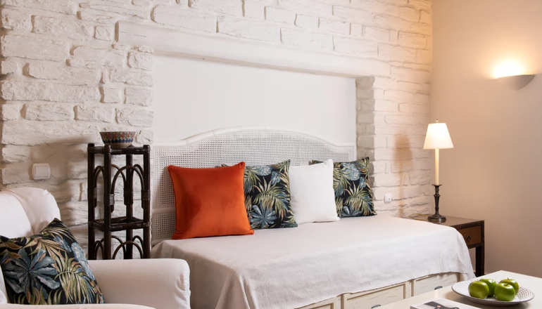 5* Porto Kea Suites