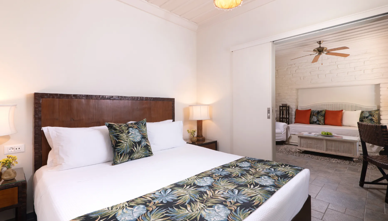 5* Porto Kea Suites