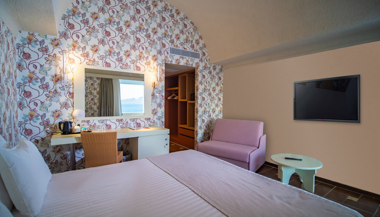 5* Ramada Loutraki Poseidon Resort - Λουτράκι