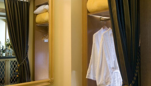 5* Royal Olympic Hotel